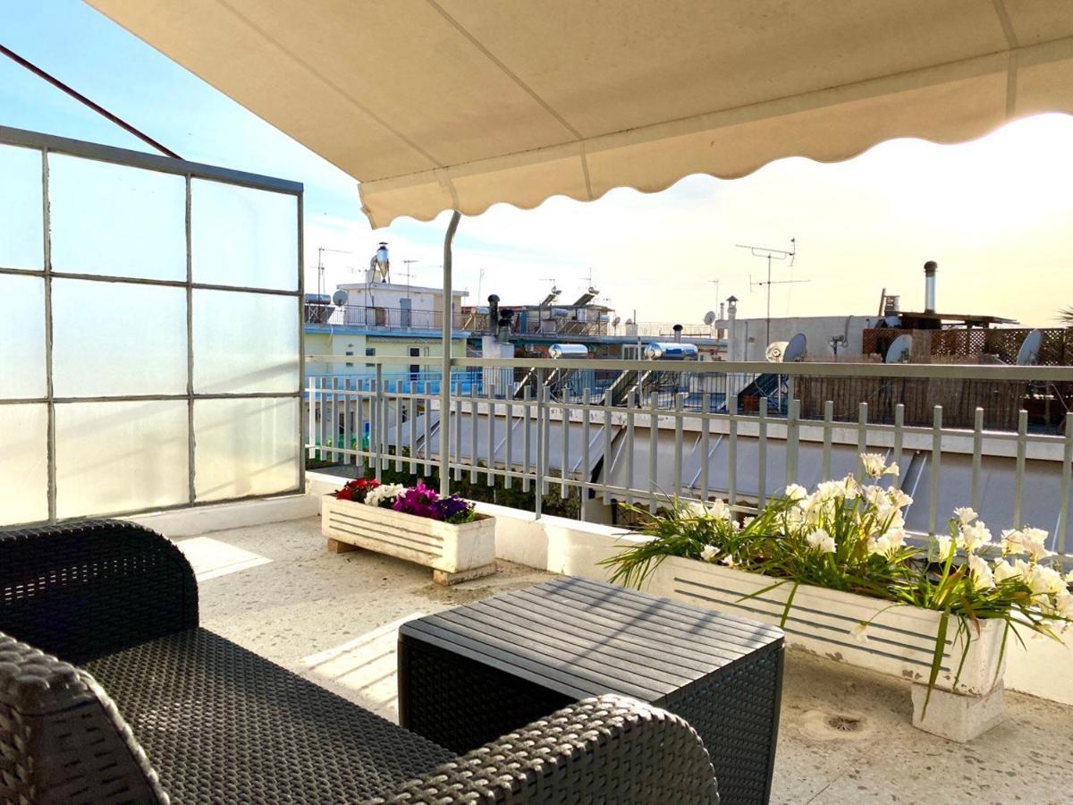 Ferienwohnung Charming Flat With An Amazing View Athen Exterior foto