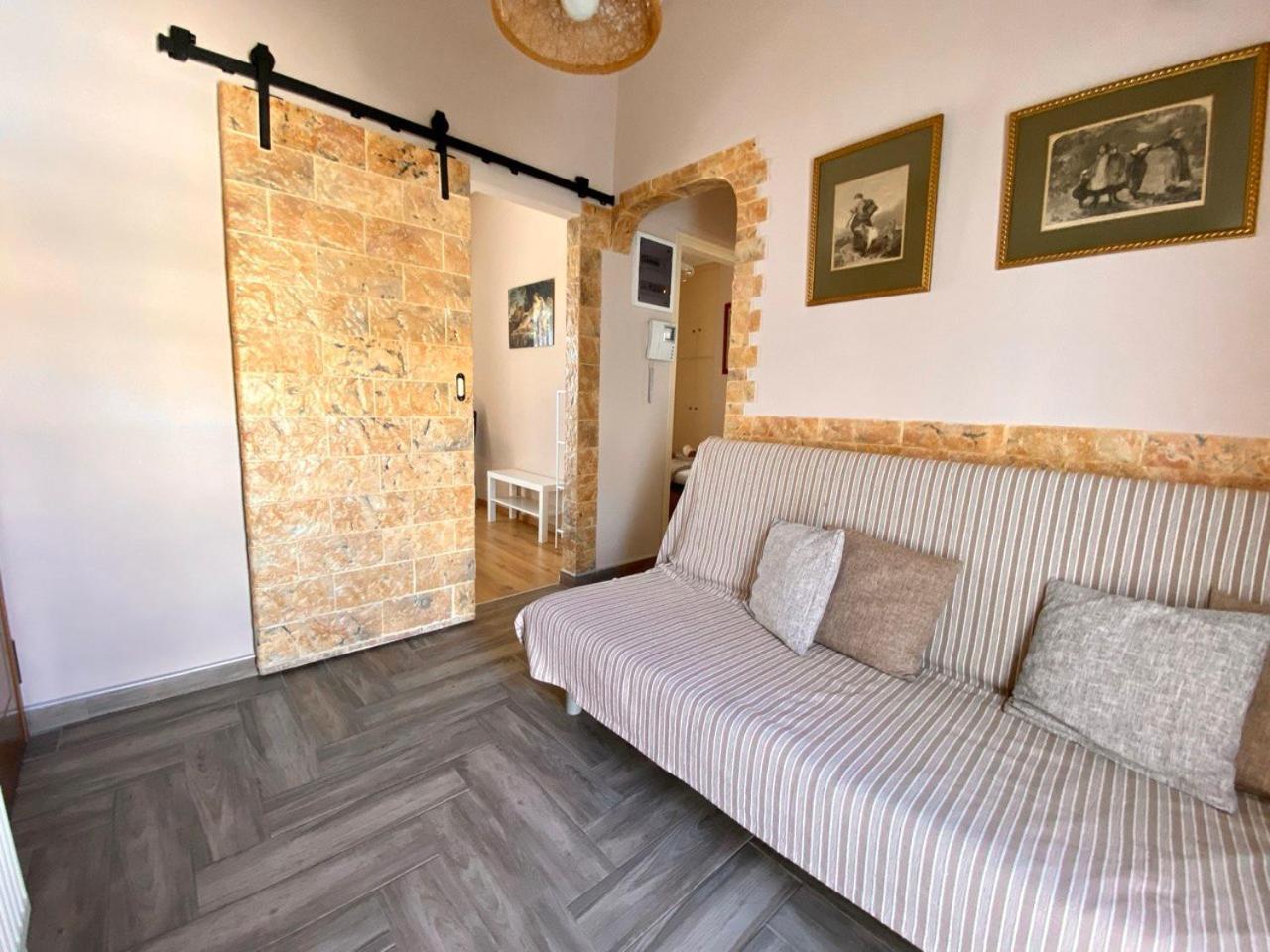 Ferienwohnung Charming Flat With An Amazing View Athen Exterior foto