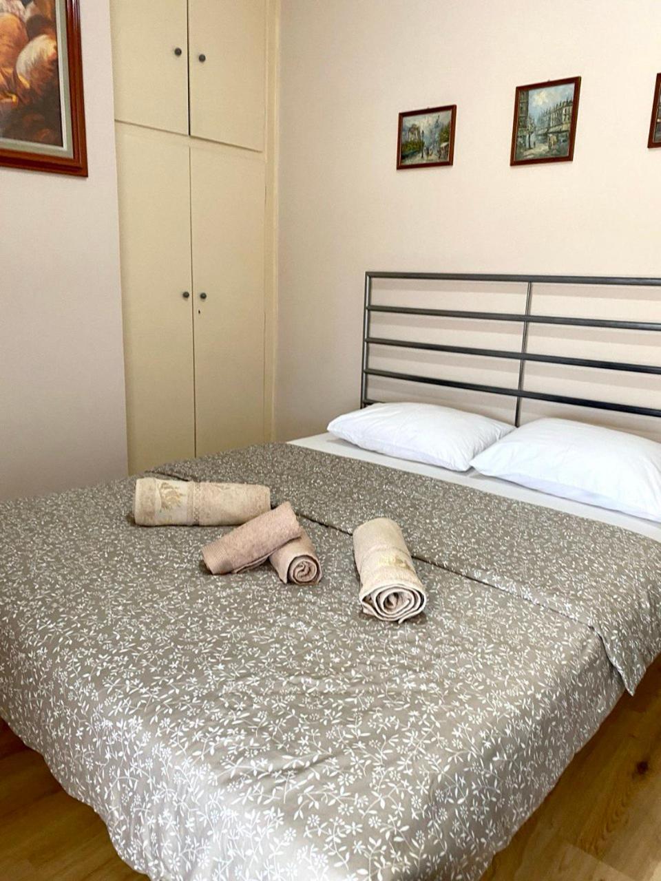 Ferienwohnung Charming Flat With An Amazing View Athen Exterior foto