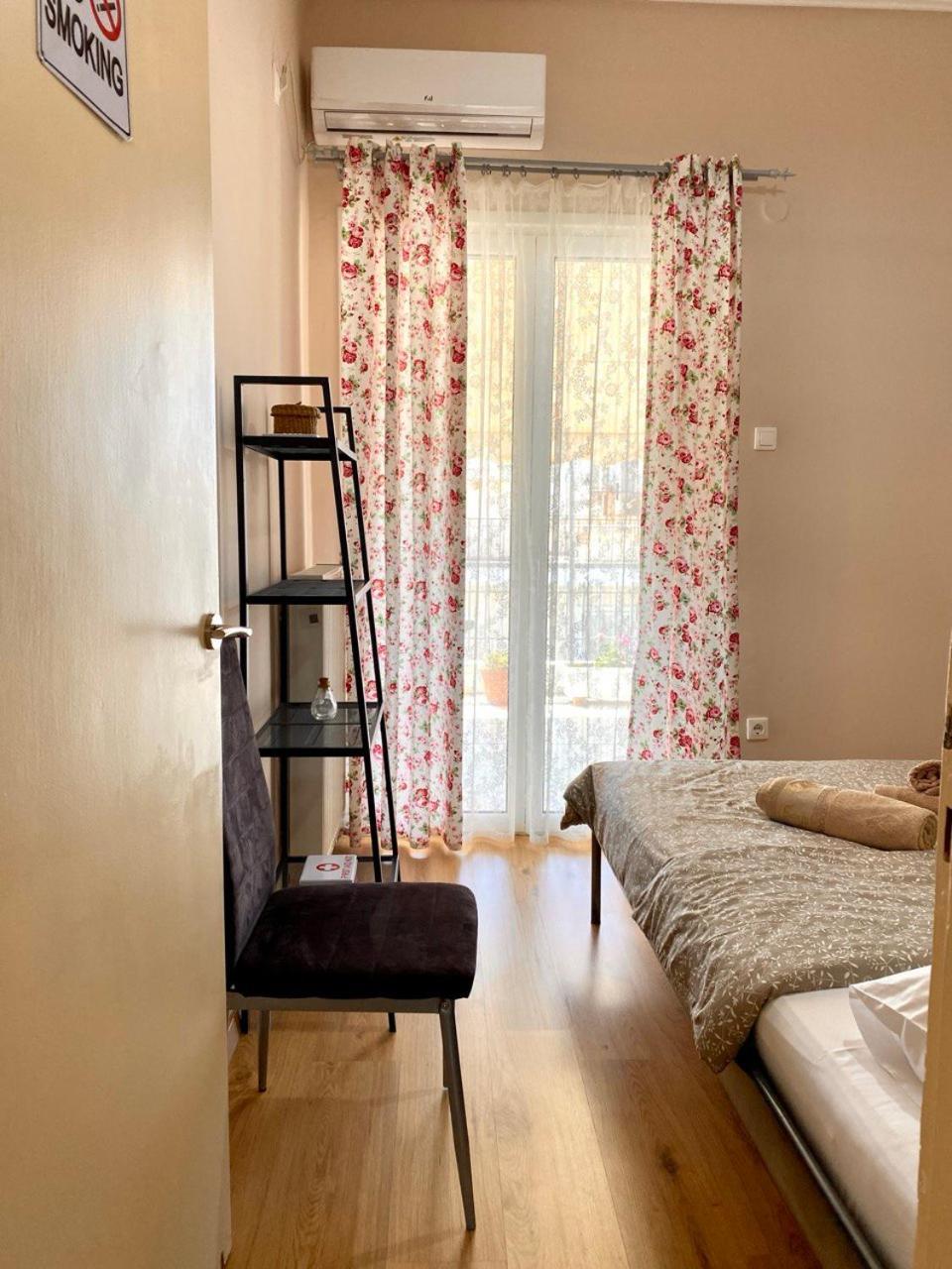 Ferienwohnung Charming Flat With An Amazing View Athen Exterior foto